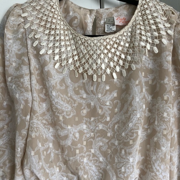 Verry pretty dress - Picture 3 of 7